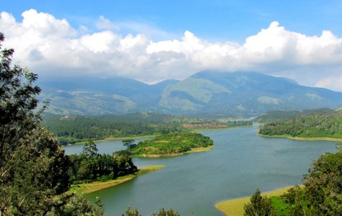 Anayirangal dam